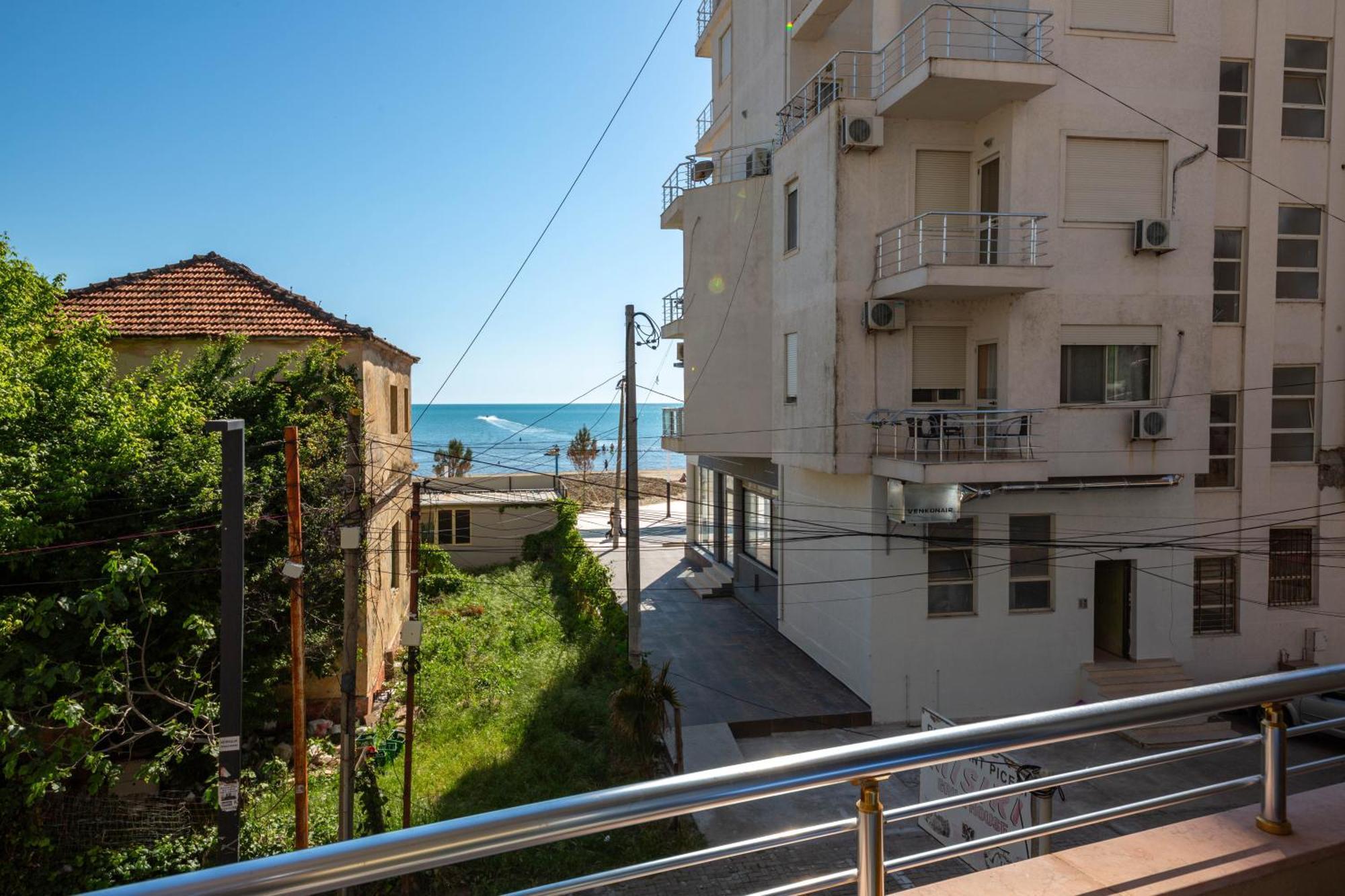 Hotel Vila Misiri Durres Ngoại thất bức ảnh
