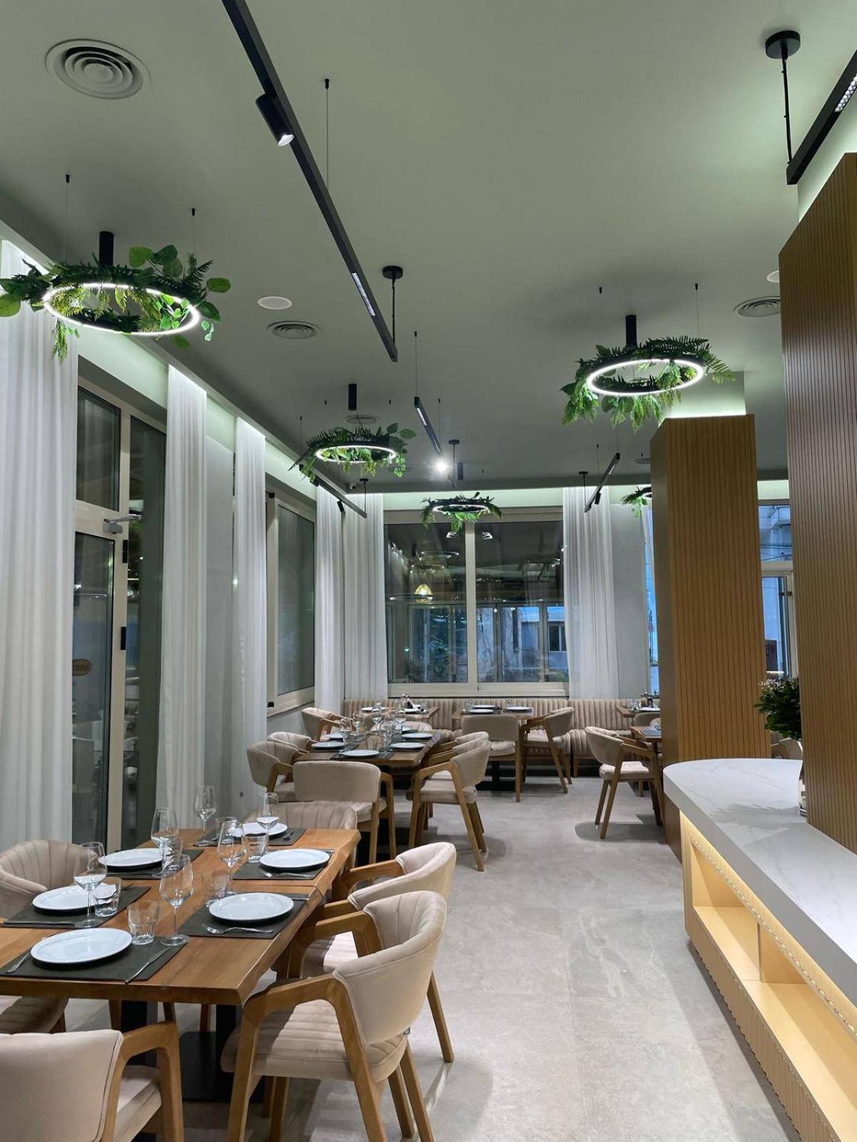 Hotel Vila Misiri Durres Ngoại thất bức ảnh