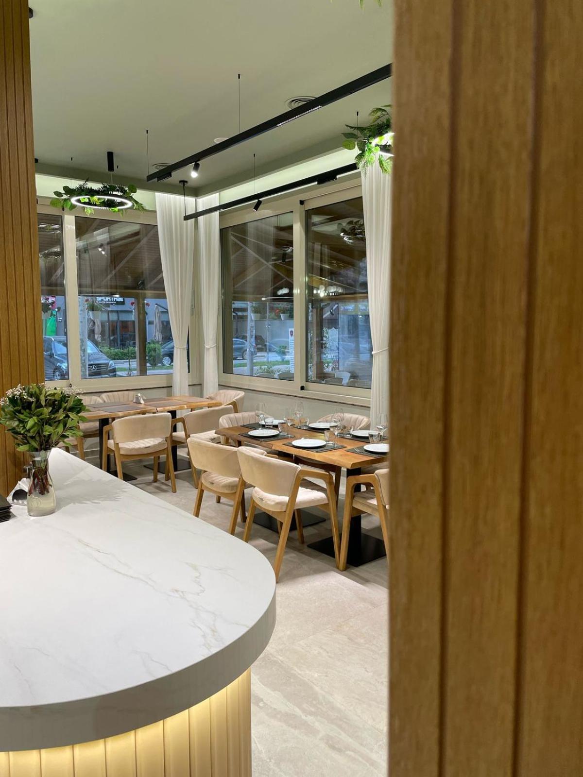 Hotel Vila Misiri Durres Ngoại thất bức ảnh