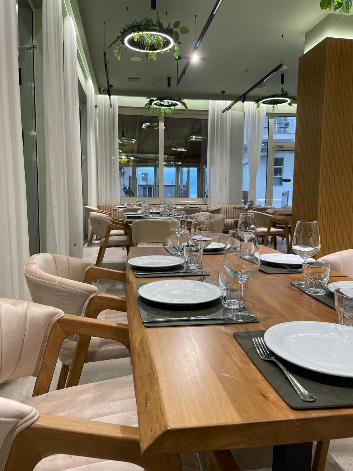 Hotel Vila Misiri Durres Ngoại thất bức ảnh